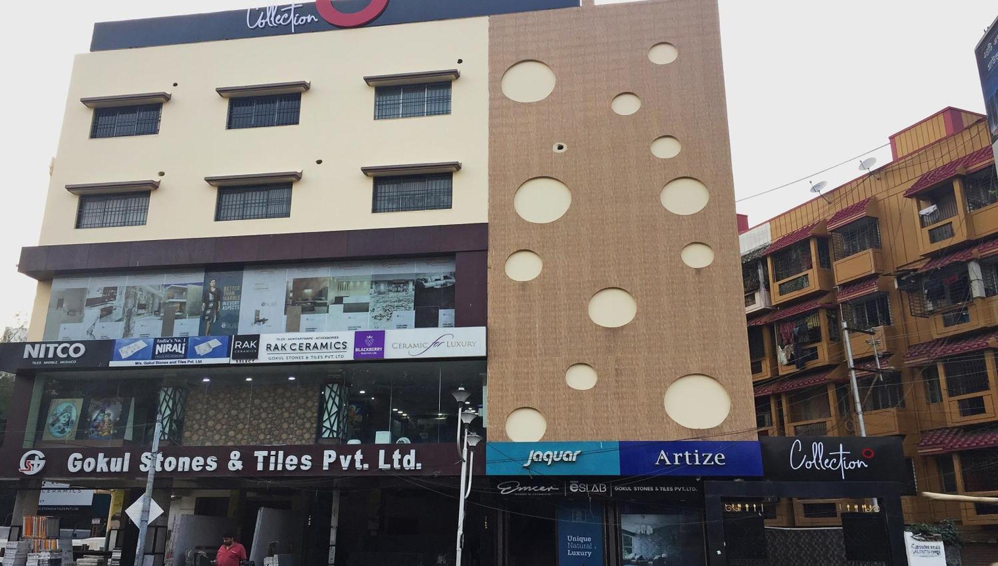 Super Collection O Gokul Residency Near Emami City Dumdum Opposite Raja Palace Hotel Dum Dum Buitenkant foto