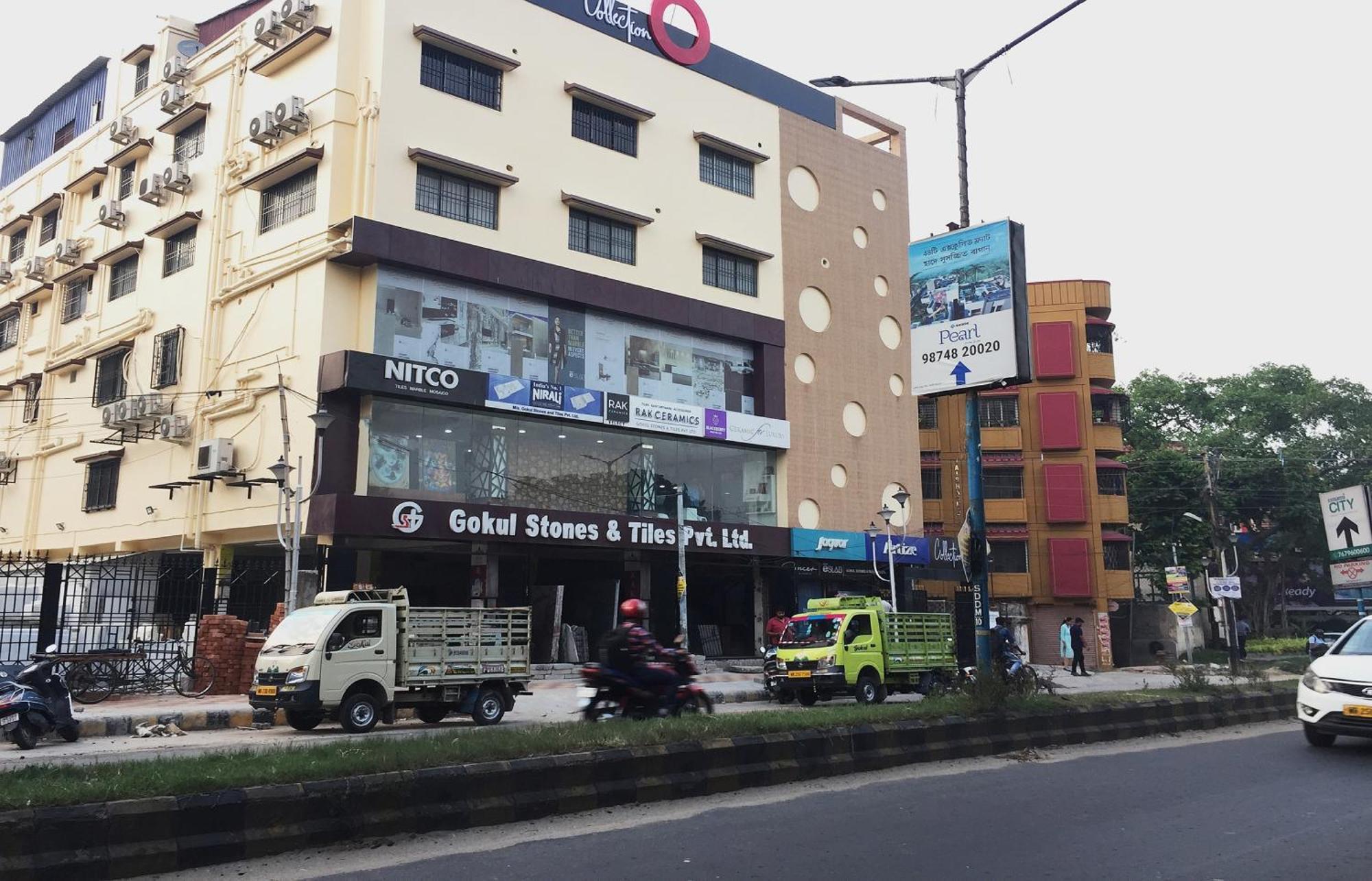 Super Collection O Gokul Residency Near Emami City Dumdum Opposite Raja Palace Hotel Dum Dum Buitenkant foto