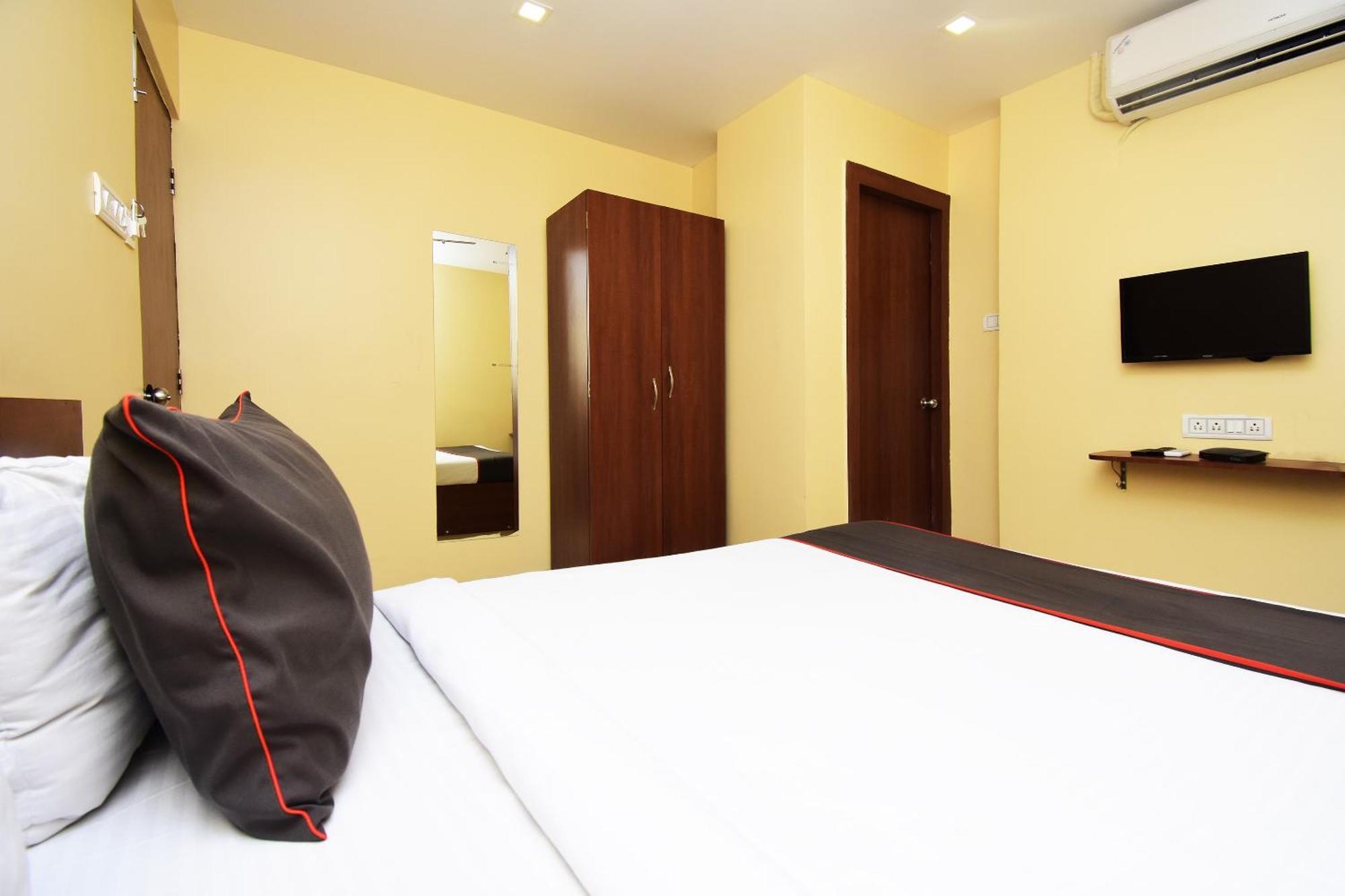 Super Collection O Gokul Residency Near Emami City Dumdum Opposite Raja Palace Hotel Dum Dum Buitenkant foto